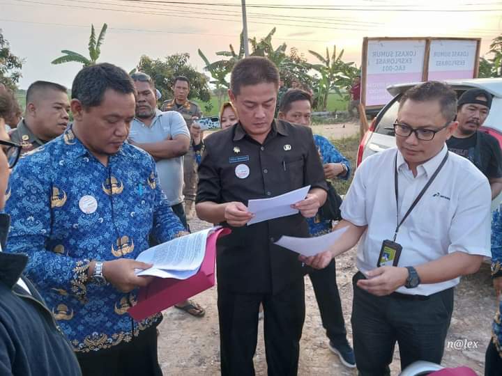 Satpol PP Indramayu segel proyek Pertamina EP Satpol PP Indramayu segel proyek Pertamina EP