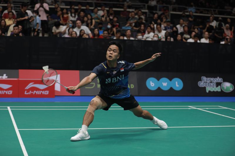Ginting kembali kalahkan Li Shi Feng menuju semifinal di Singapura Ginting kembali kalahkan Li Shi Feng menuju semifinal di Singapura