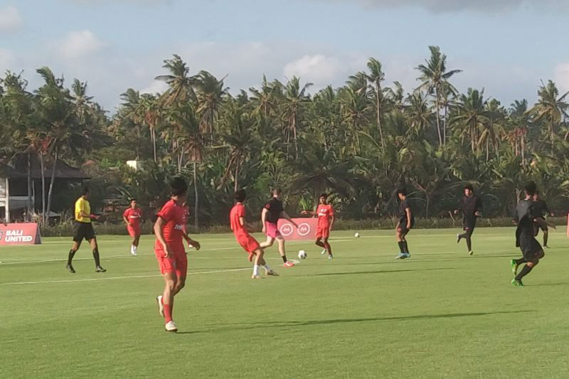Bali United terapkan rotasi pemain dalam latihan tanding