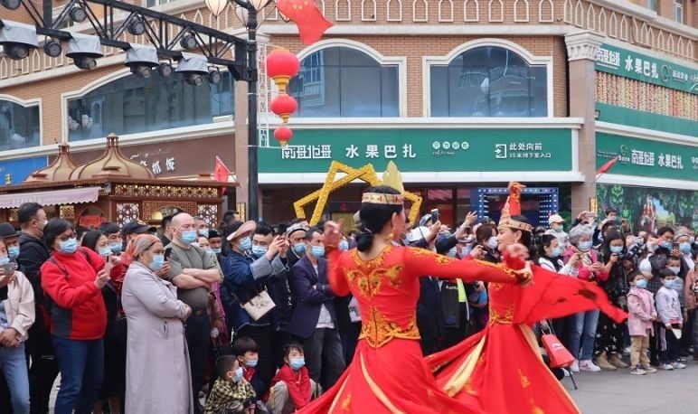 Beijing izinkan 20 wisatawan Jepang kunjungi Xinjiang