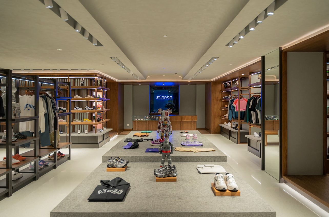 Dengan konsep desain baru Otaku Room, Atmos bidik kota