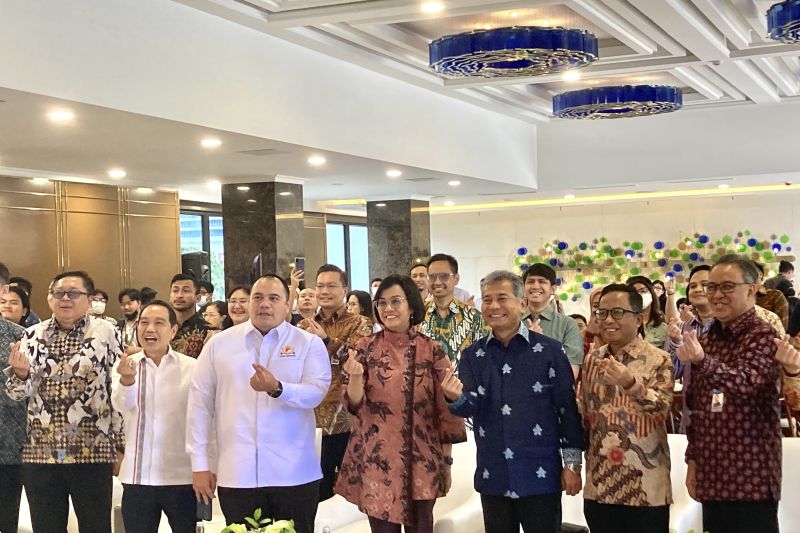 Sektor keuangan indikator kesuksesan Indonesia Emas 2045 Sektor keuangan indikator kesuksesan Indonesia Emas 2045