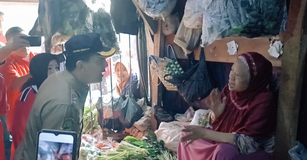 Revitalisasi Pasar Banjaran, Wabup Bandung ajak pedagang mau direlokasi Revitalisasi Pasar Banjaran, Wabup Bandung ajak pedagang mau direlokasi