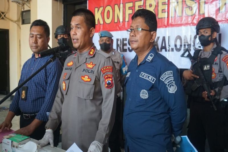 Polres Pekalongan Kota ungkap kasus penggelapan mobil sewa