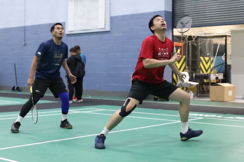 Timnas adaptasi lapangan pada latihan perdana All England Timnas adaptasi lapangan pada latihan perdana All England