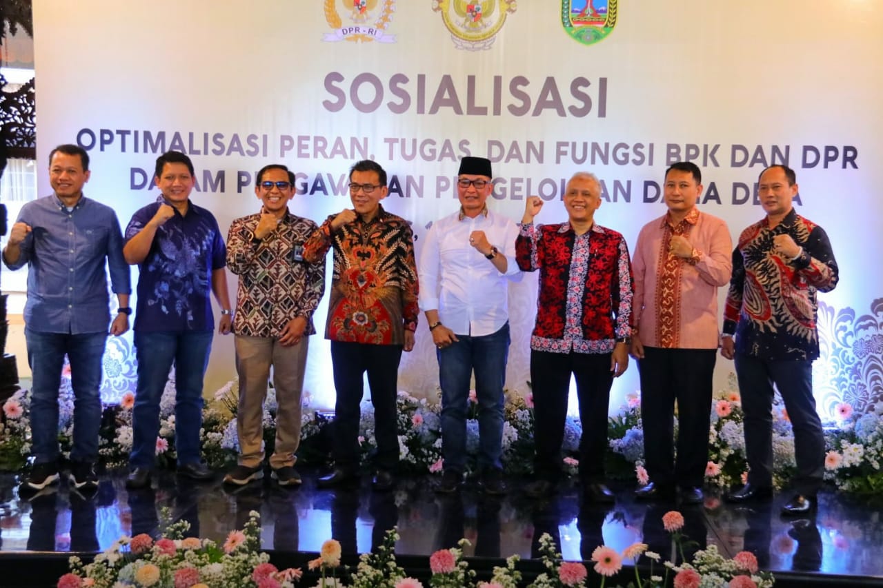 BPD Kudus ikuti sosialisasi peran BPK dan DPR dalam pengawasan Dana Desa BPD Kudus ikuti sosialisasi peran BPK dan DPR dalam pengawasan Dana Desa