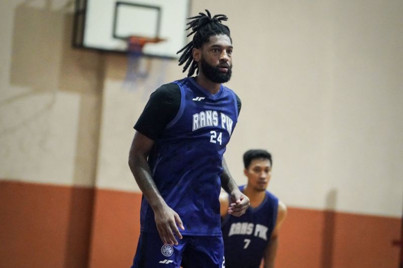 RANS PIK akan turunkan mantan pemain Lakers lawan Pelita Jaya RANS PIK akan turunkan mantan pemain Lakers lawan Pelita Jaya