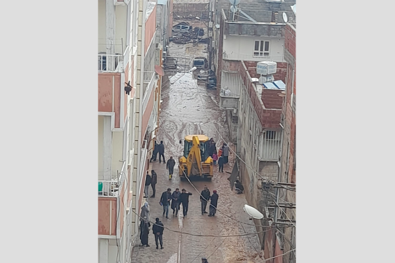 KBRI sebut tidak ada WNI korban dalam bencana banjir di Turki KBRI sebut tidak ada WNI korban dalam bencana banjir di Turki