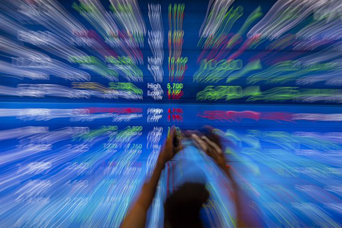 IHSG Senin dibuka menguat 35,75 poin