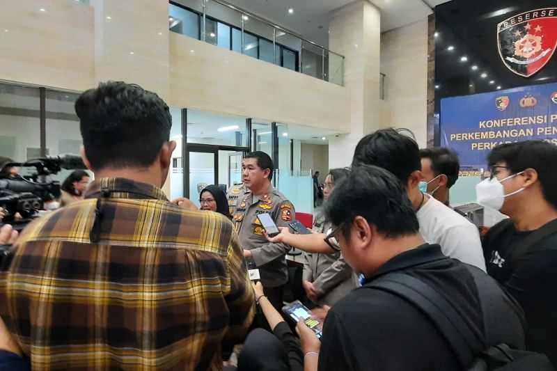 Densus tangkap lima tersangka teroris jaringan JI Sulteng Densus tangkap lima tersangka teroris jaringan JI Sulteng