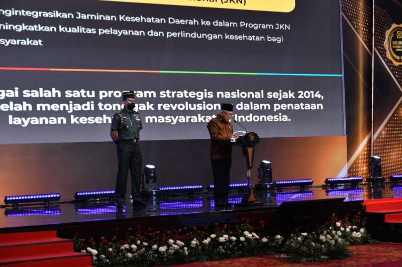 Wapres minta pemda daftarkan penduduk rentan di Program JKN Wapres minta pemda daftarkan penduduk rentan di Program JKN