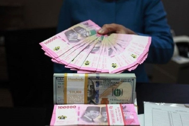 Rupiah melemah seiring perubahan ekspektasi pasar terhadap bunga Fed