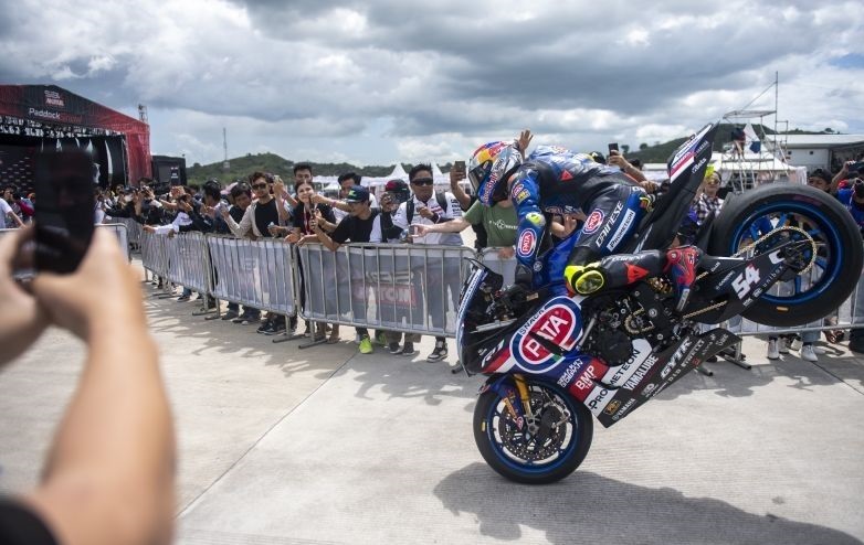 Locatelli perpanjang kontrak dengan Yamaha sampai 2025 Locatelli perpanjang kontrak dengan Yamaha sampai 2025