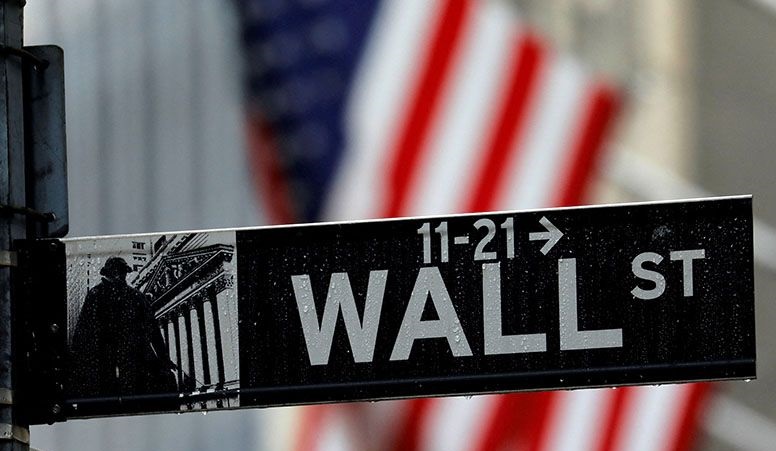 Wall Street ditutup jatuh di tengah kebuntuan negosiasi plafon utang