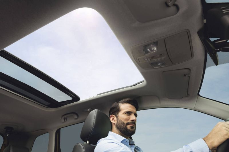 Tips merawat Sunroof agar awet dan nyaman ketika digunakan