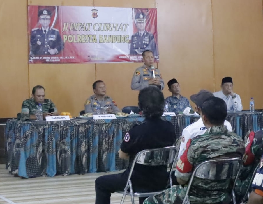 Jumat Curhat, warga Desa Rancamanyar Bandung harap ada pos polisi dan pemberantasan miras 