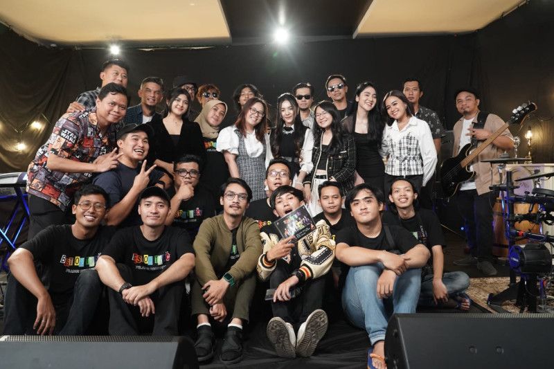 MATTA hingga Vagetoz obati rindu penggemar di panggung Best On Track MATTA hingga Vagetoz obati rindu penggemar di panggung Best On Track