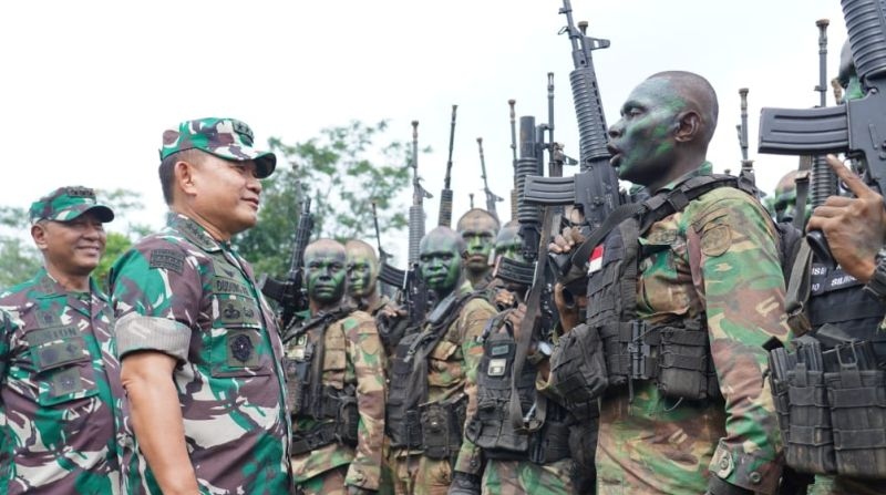 Kasad tambah perlengkapan prajurit bertugas ke Papua