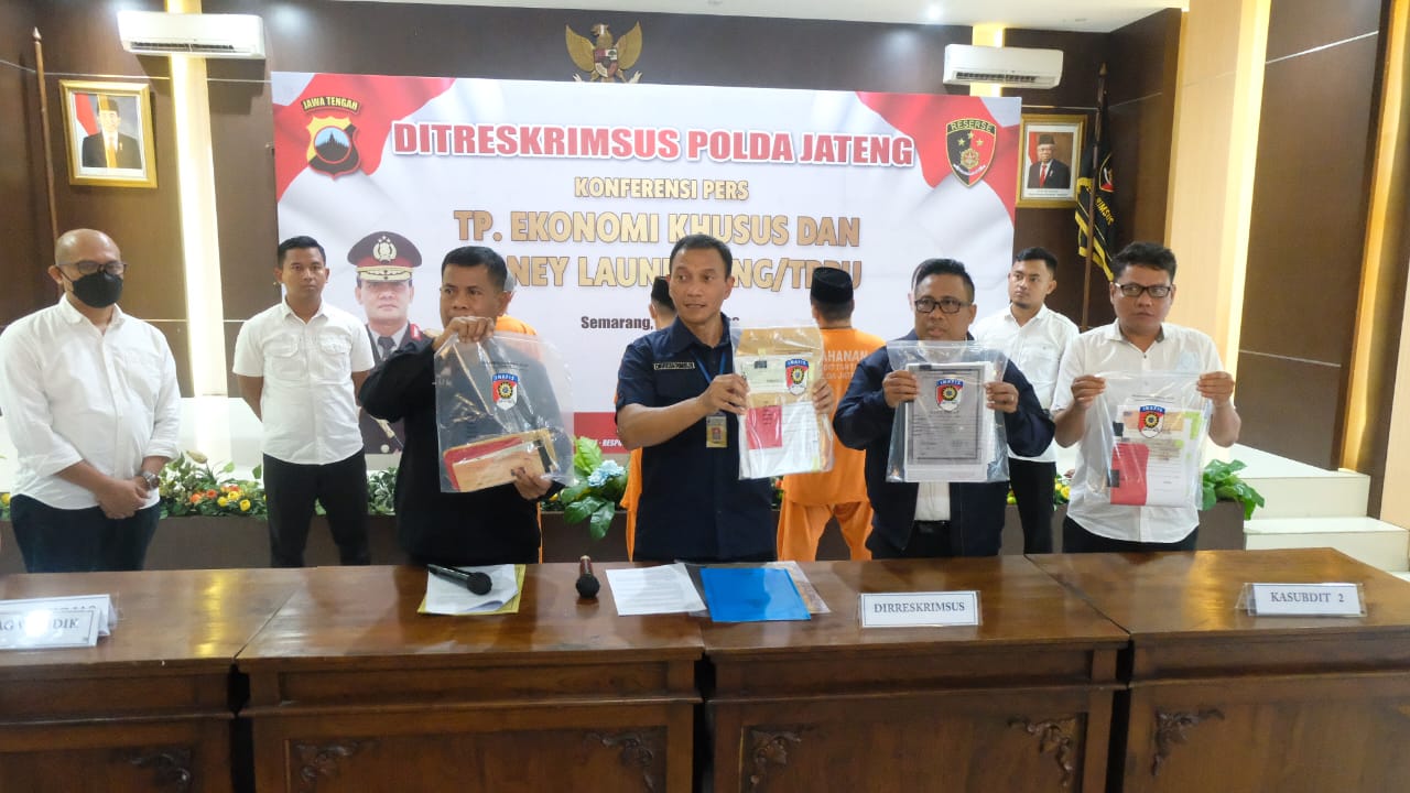 Polda Jateng ungkap kasus TPPU Yayasan Pembina Universitas Muria Kudus senilai Rp24 miliar Polda Jateng ungkap kasus TPPU Yayasan Pembina Universitas Muria Kudus senilai Rp24 miliar