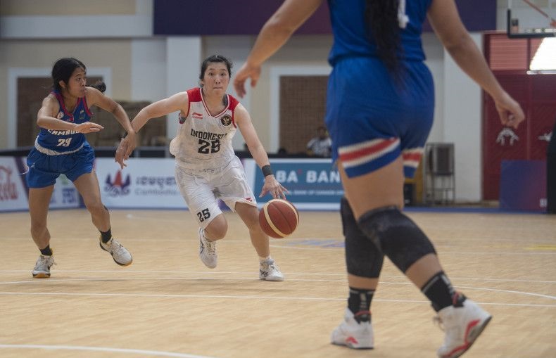 Basket putri sempurnakan emas dengan sapu bersih semua pertandingan Basket putri sempurnakan emas dengan sapu bersih semua pertandingan