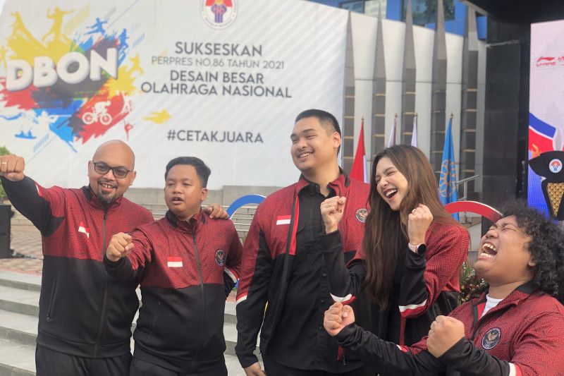 Menpora gandeng empat selebritis muda untuk semangati para kontingen Menpora gandeng empat selebritis muda untuk semangati para kontingen