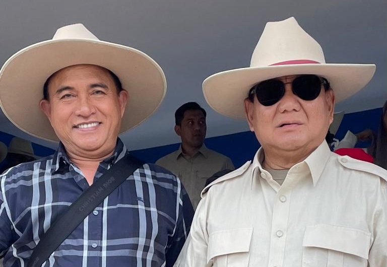 Prabowo-Yusril duet di hadapan ribuan massa, kode sepakat untuk Pilpres 2024