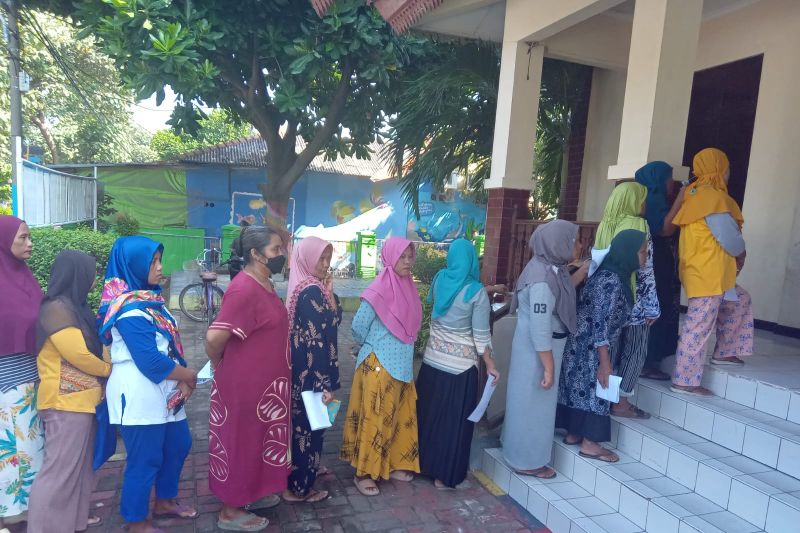 Pos Indonesia percepat penyaluran bantuan beras ke Kepulauan Seribu Pos Indonesia percepat penyaluran bantuan beras ke Kepulauan Seribu