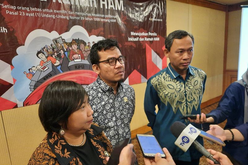 Komnas HAM minta KPU pastikan pengawasan terhadap petugas KPPS Komnas HAM minta KPU pastikan pengawasan terhadap petugas KPPS