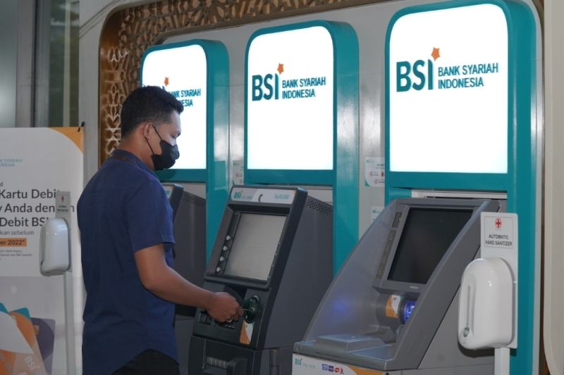 BSI mengumumkan layanan kantor cabang dan ATM kembali pulih bertahap BSI mengumumkan layanan kantor cabang dan ATM kembali pulih bertahap
