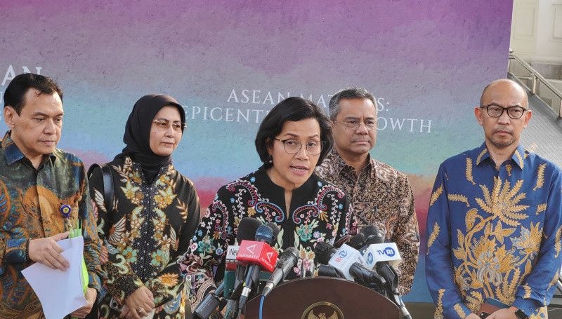 Presiden umumkan kenaikan gaji PNS pada pidato RUU APBN 2024 Presiden umumkan kenaikan gaji PNS pada pidato RUU APBN 2024