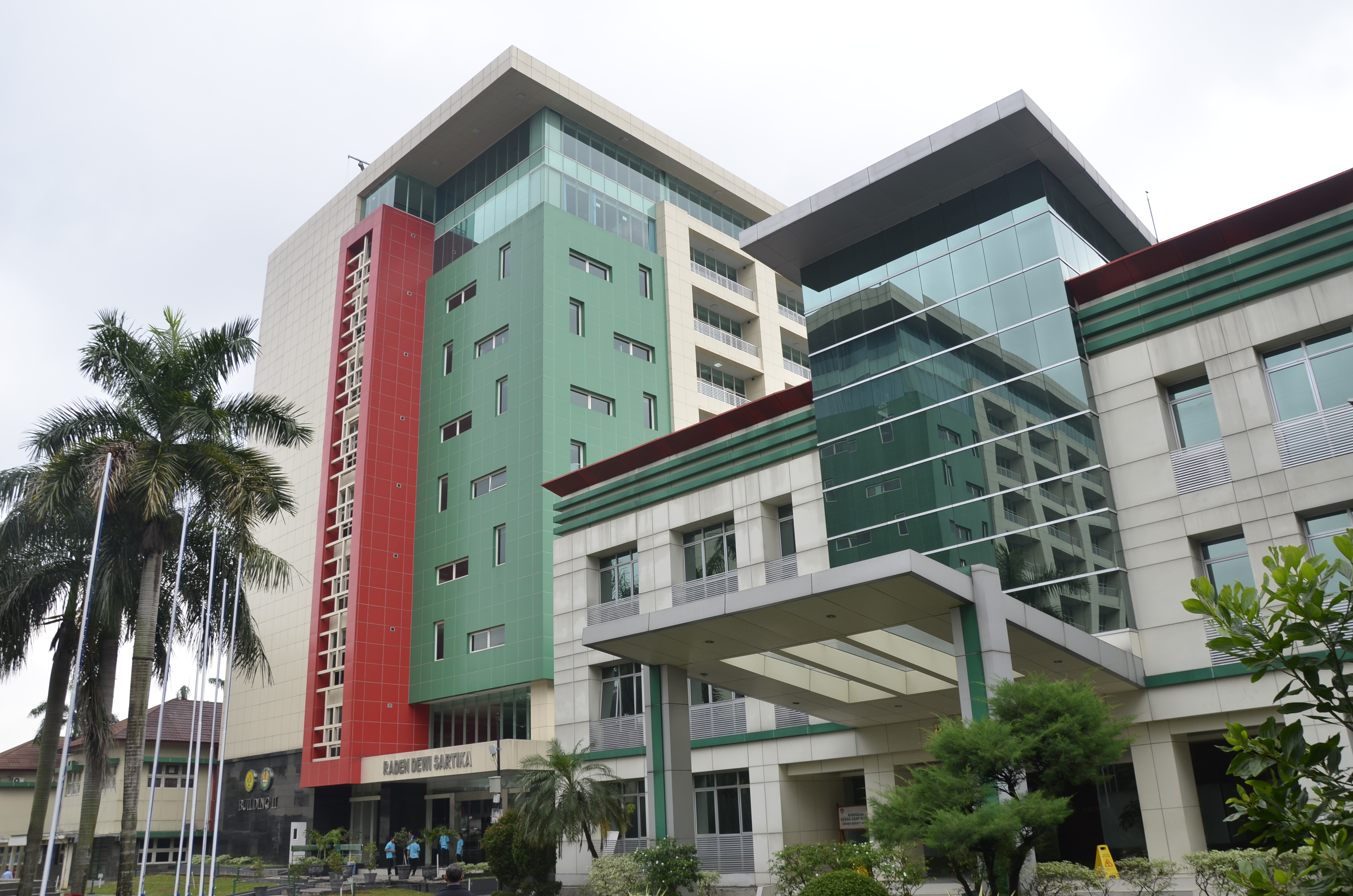 Universitas Negeri Jakarta raih opini WTP 5 tahun berturut-turut Universitas Negeri Jakarta raih opini WTP 5 tahun berturut-turut