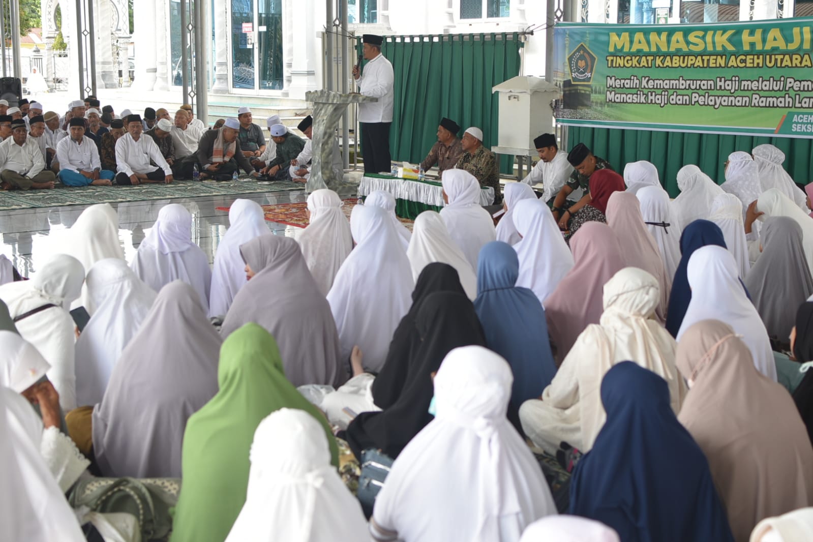 Ratusan jamaah calhaj Aceh Utara ikuti manasik haji di Masjid Raya Bujang Salim