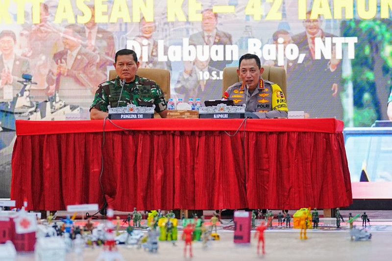 TNI dan Polri perkuat sinergi lewat Tactical Floor Game TNI dan Polri perkuat sinergi lewat Tactical Floor Game