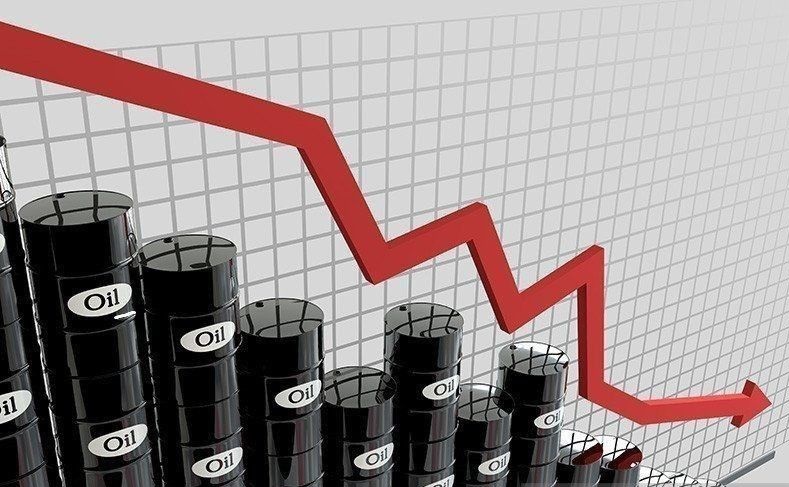 Harga minyak jatuh karena kekhawatiran permintaan