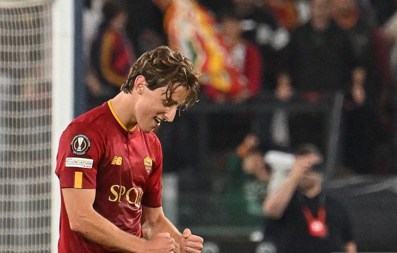 AS Roma menang tipis 1-0 atas Bayer Leverkusen AS Roma menang tipis 1-0 atas Bayer Leverkusen