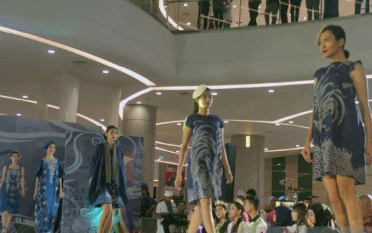 Ratusan perajin siap kembangkan batik khas Karawang