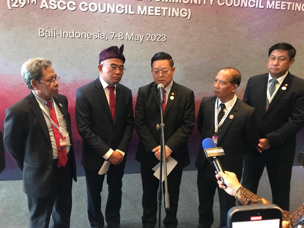 Menko PMK pimpin sidang dewan menteri pilar sosial budaya ASEAN ke-29 Menko PMK pimpin sidang dewan menteri pilar sosial budaya ASEAN ke-29
