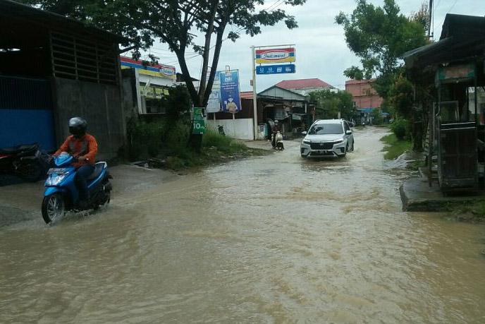 Mayoritas kota besar Indonesia diprakirakan turun hujan Mayoritas kota besar Indonesia diprakirakan turun hujan