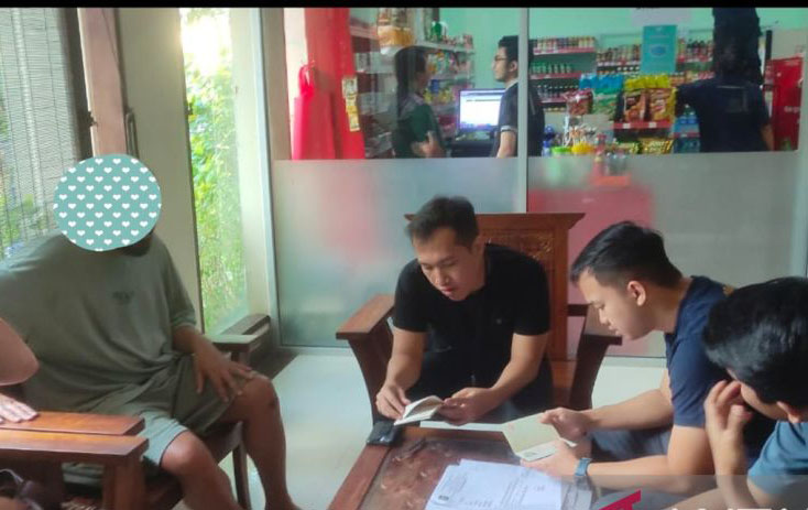 Imigrasi Bali tangkap WN Denmark pamer kelamin