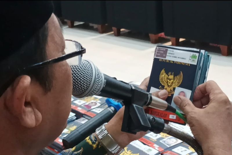 Tujuh calon haji asal Jawa Timur batal berangkat ke Tanah Suci