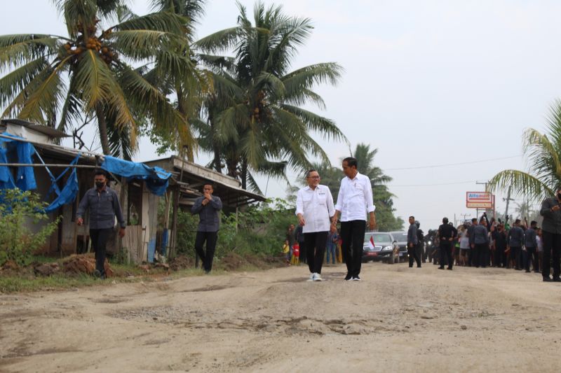 Presiden sebut perbaikan infrastruktur jadi tugas bukan karena viral Presiden sebut perbaikan infrastruktur jadi tugas bukan karena viral
