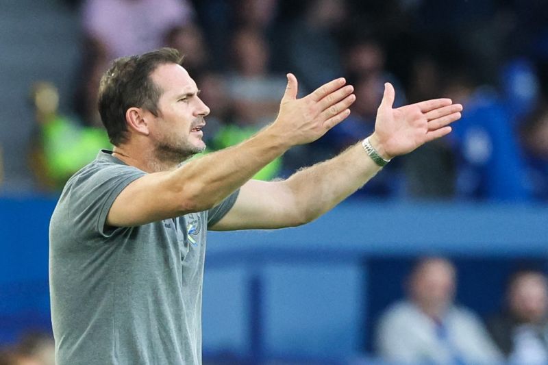 Lampard puji Sterling dan Chalobah di laga lawan Forest Lampard puji Sterling dan Chalobah di laga lawan Forest