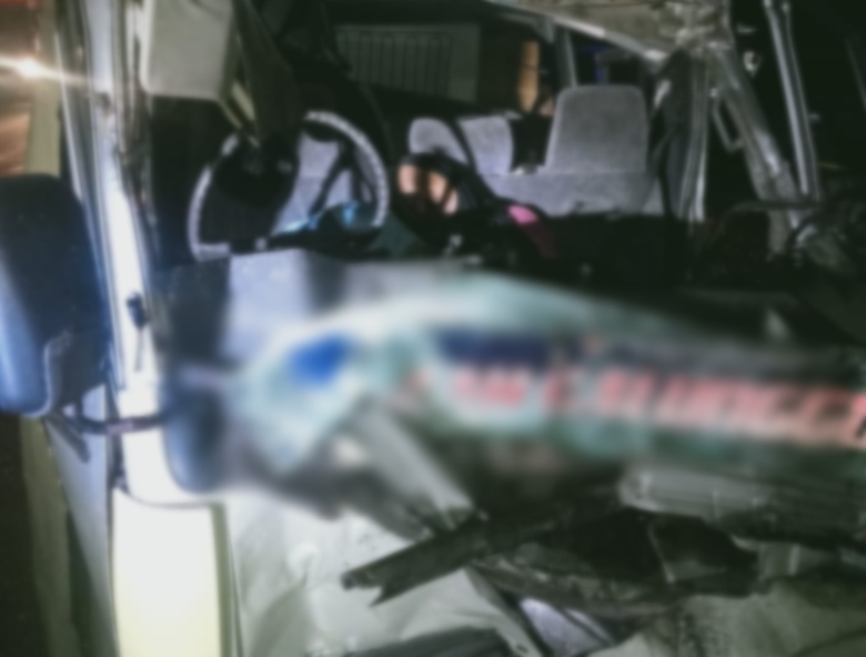 Mobil travel tabrak truk di Tol Cipularang, dua tewas