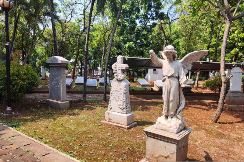 Museum Prasasti bersiap meninggalkan kesan lokasi uji nyali Museum Prasasti bersiap meninggalkan kesan lokasi uji nyali