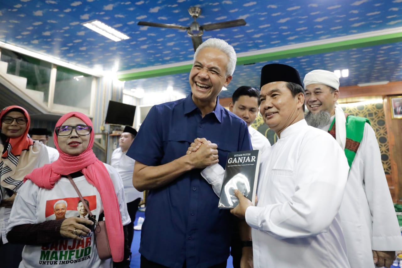 Ganjar kunjungi Kantor Al Jamiyatul Washliyah, diskusi soal pendidikan Ganjar kunjungi Kantor Al Jamiyatul Washliyah, diskusi soal pendidikan