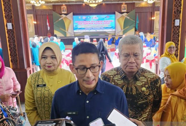 Sandiaga Uno beri saran agar produk UMKM tembus pasar internasional