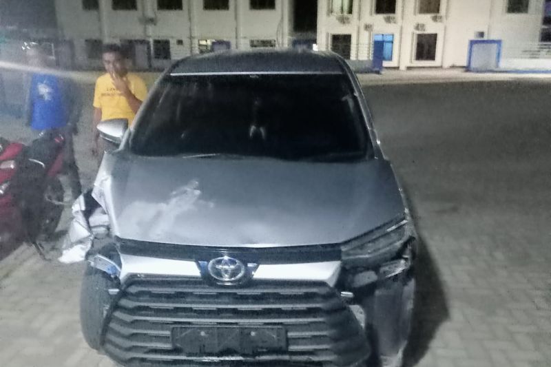 Polres Seram Bagian Timur tangani kasus mobil tabrak lapak pedagang Polres Seram Bagian Timur tangani kasus mobil tabrak lapak pedagang