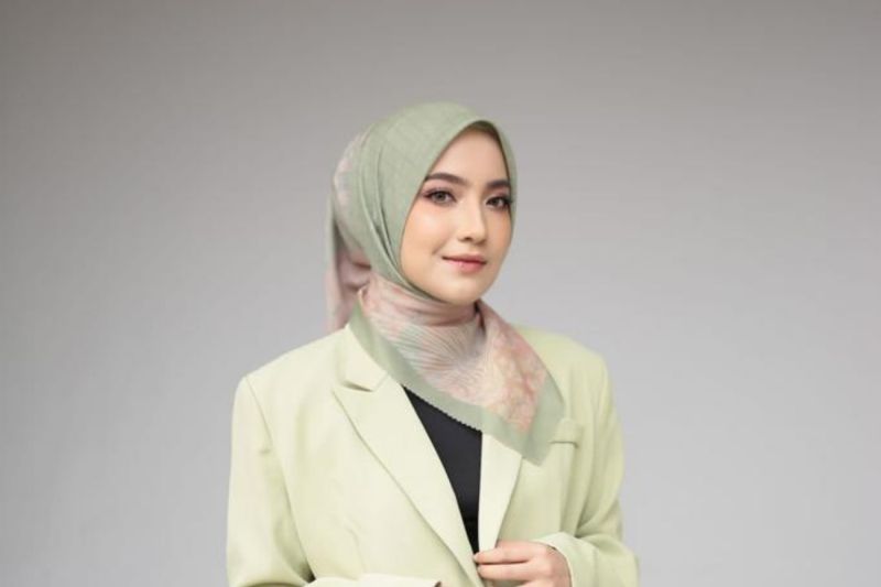 Ning Ais jadi jubir termuda asal Surabaya di Timnas Amin Ning Ais jadi jubir termuda asal Surabaya di Timnas Amin