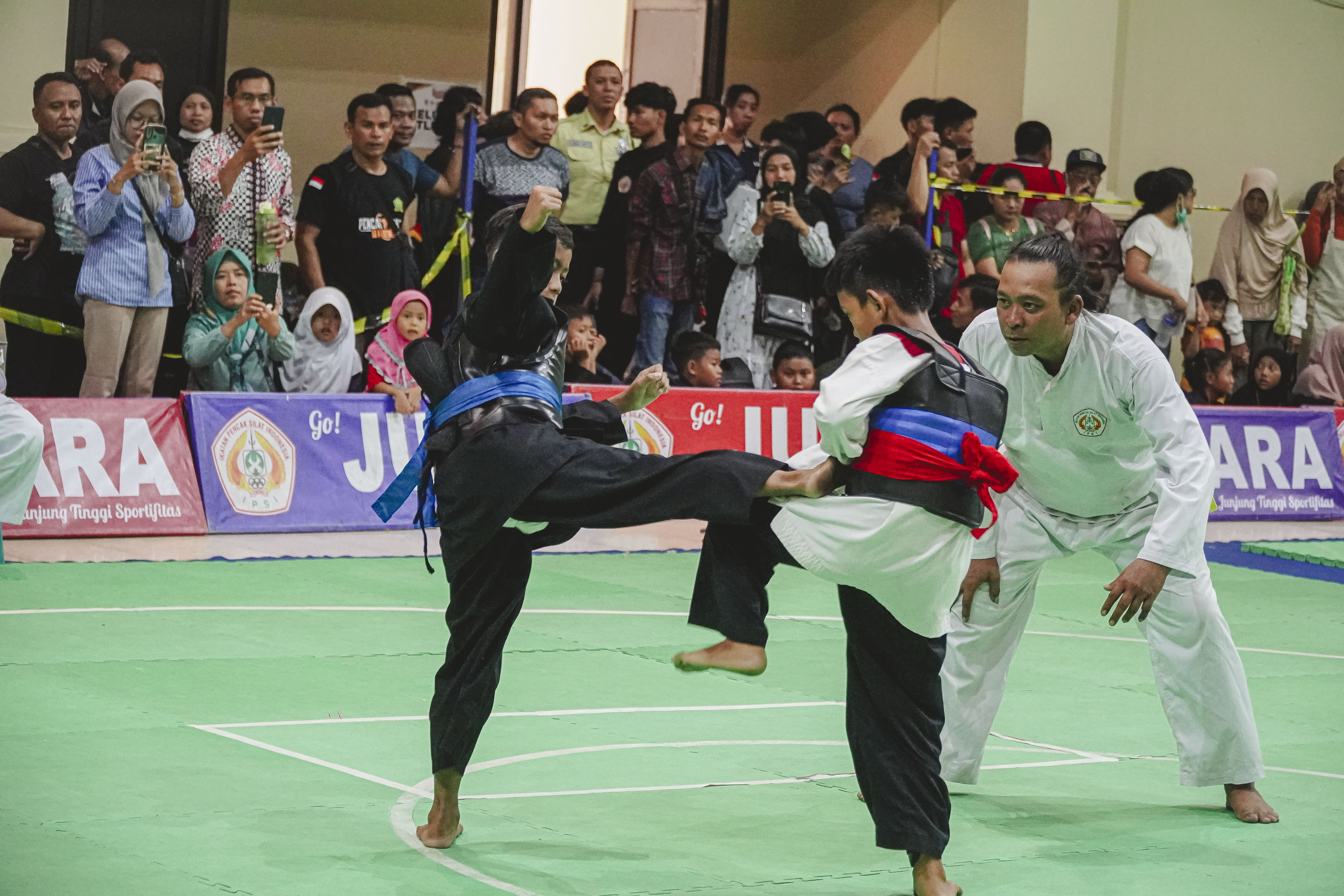 2.472 pesilat berlaga di ajang Kejurnas Semarang Terbuka 2023 2.472 pesilat berlaga di ajang Kejurnas Semarang Terbuka 2023