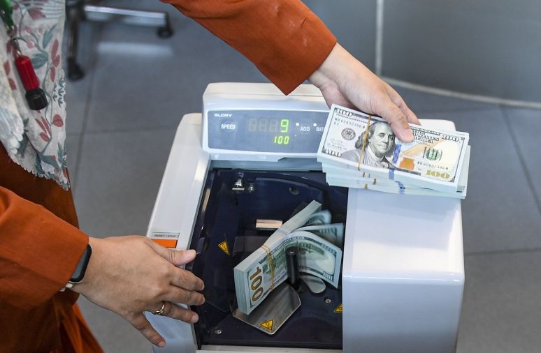 Rupiah pada Rabu pagi melemah 101 poin